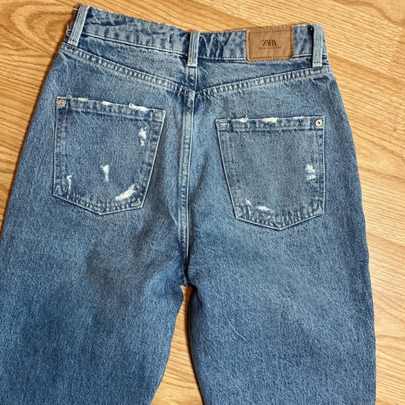 Zara High Rise Ripped Denim Jeans - Picture 5 of 9